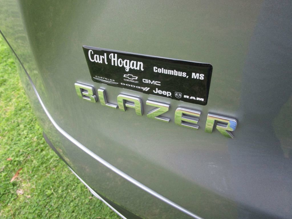 Used 2023 Chevrolet Blazer LT image 9