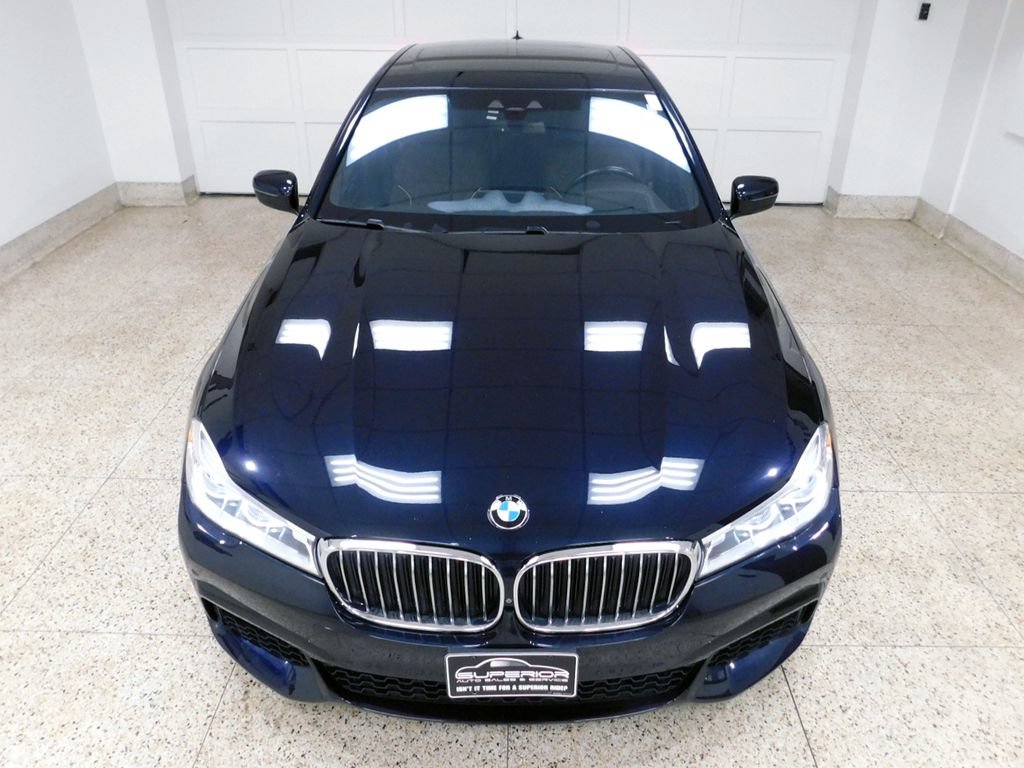 Used 2019 BMW 750i xDrive AWD/4WD image 10
