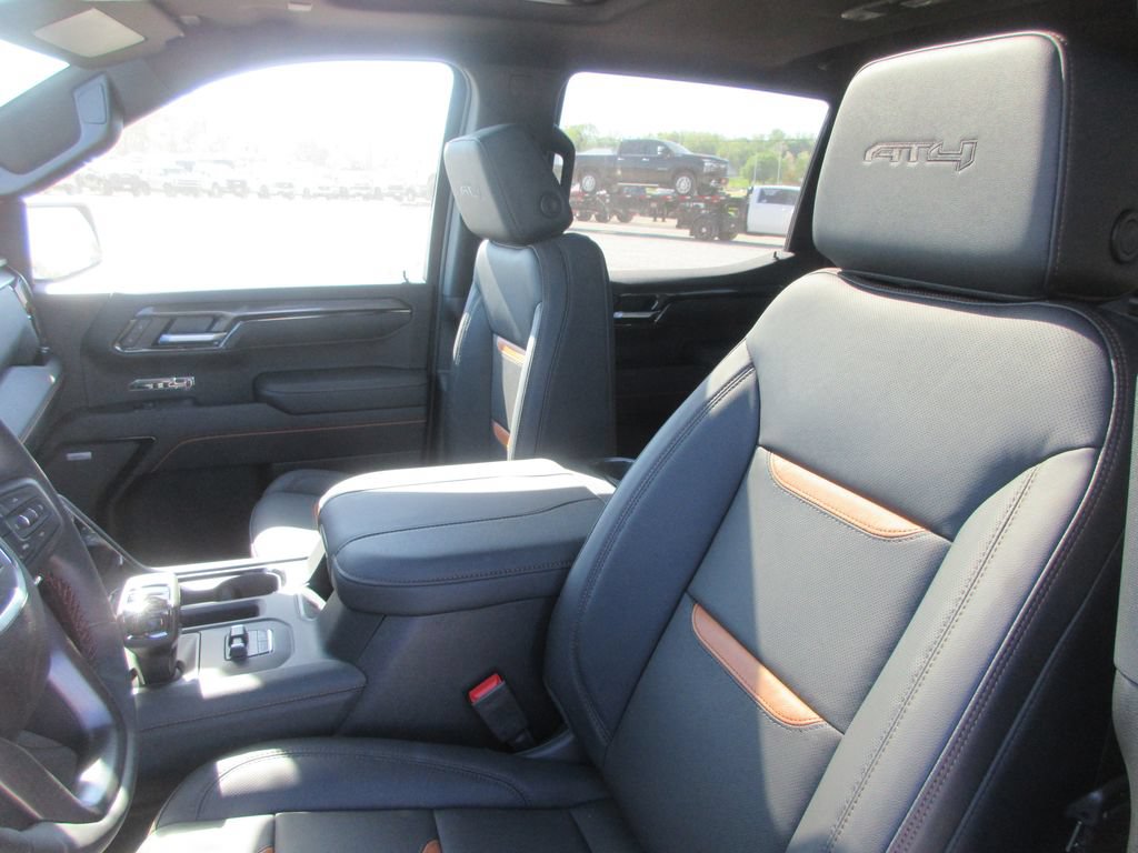 New 2026 GMC Sierra 1500 AT4 AWD/4WD image 16
