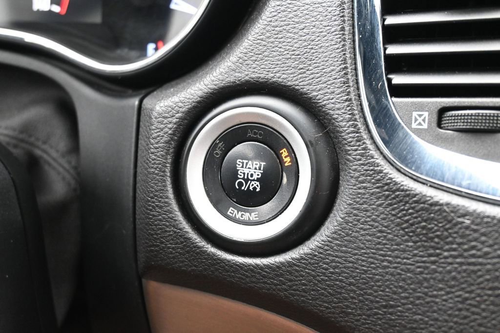 Used 2014 Dodge Durango R/T w/ Premium Nappa Leather Group AWD/4WD image 31