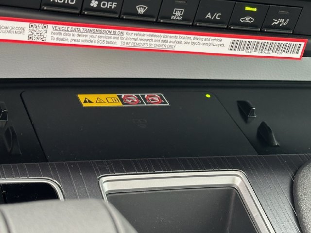 New 2026 Toyota Sienna XLE FWD image 20