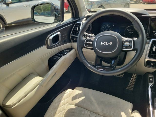 Used 2022 Kia Sorento SX image 19