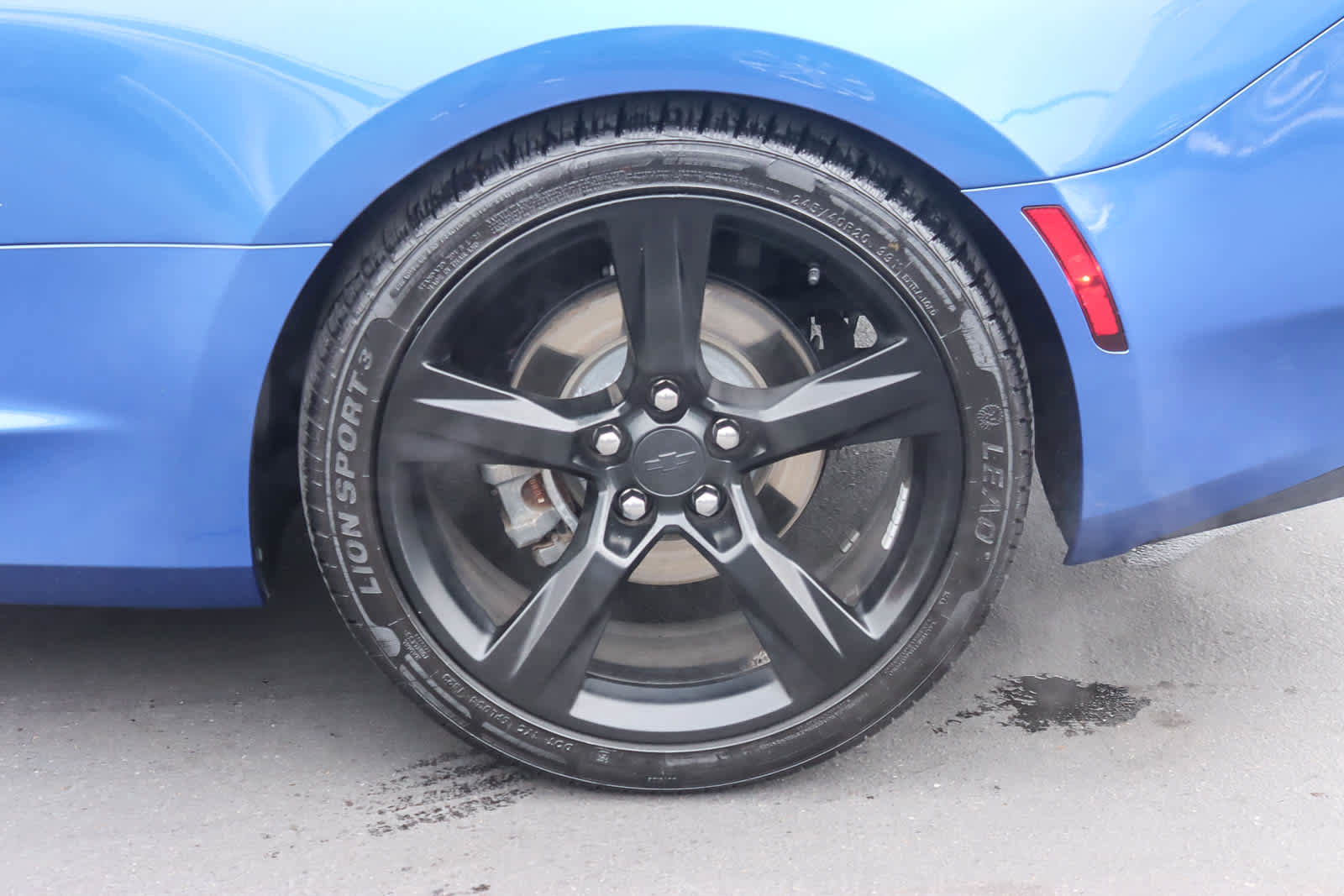 Used 2017 Chevrolet Camaro LT image 10