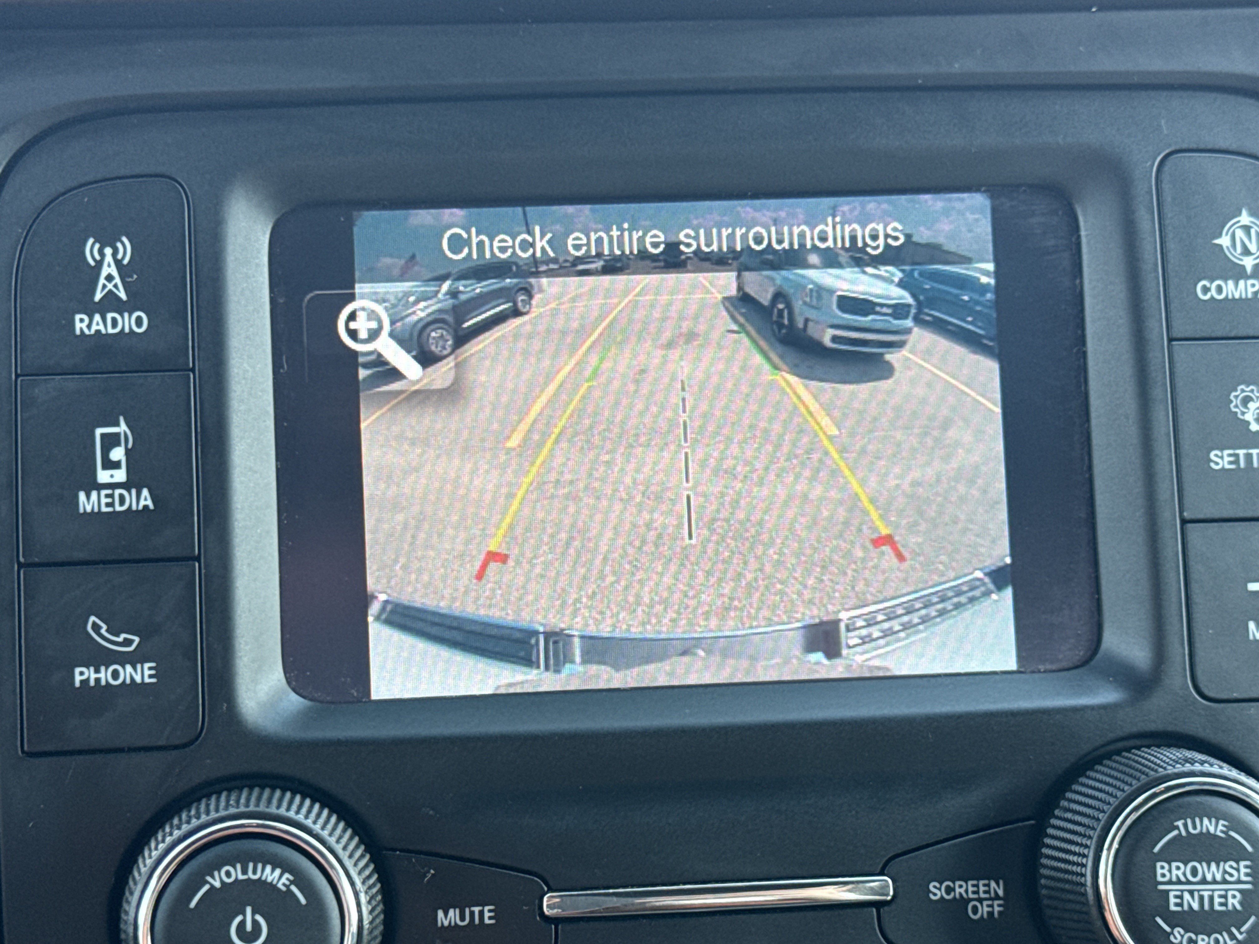 Used 2022 RAM 1500 Big Horn AWD/4WD image 12