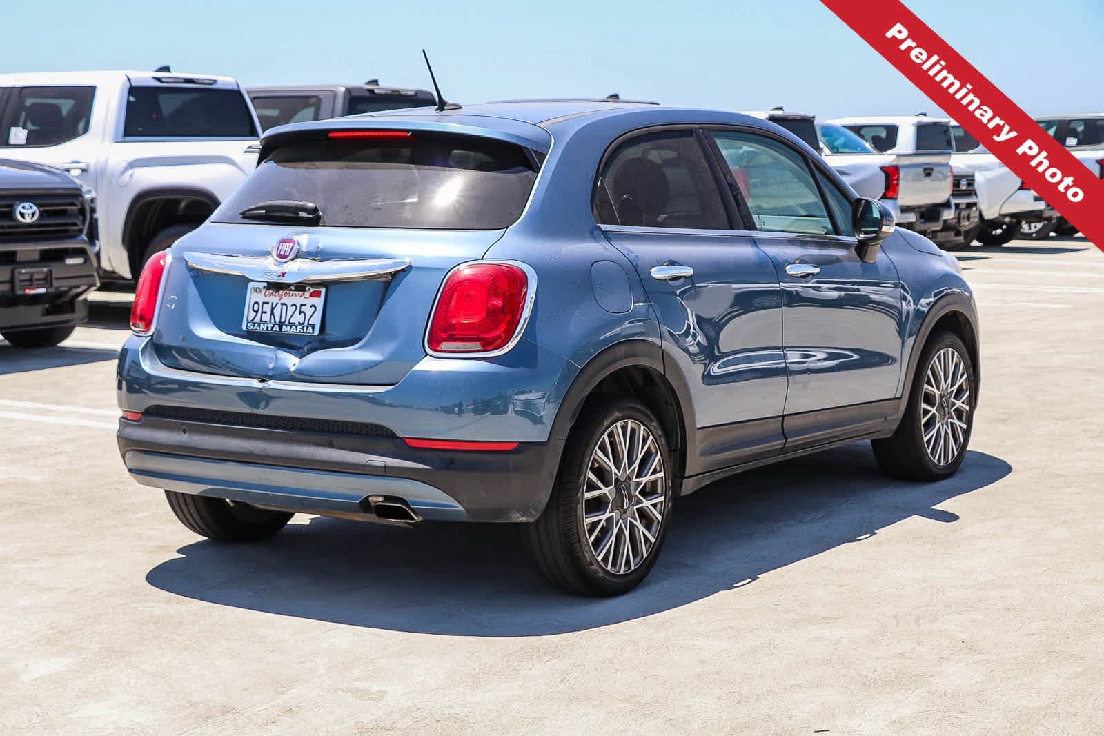 Used 2017 FIAT 500X Lounge w/ Advanced Safety Package FWD image 6