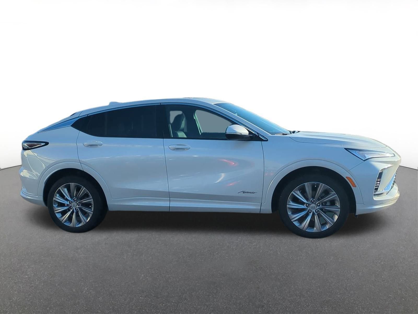 Used 2024 Buick Envista Avenir image 9