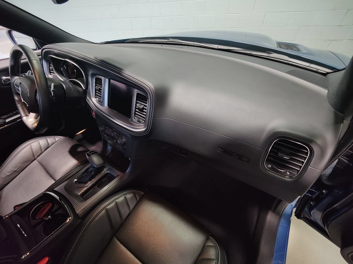 Used 2022 Dodge Charger SRT Hellcat RWD image 15
