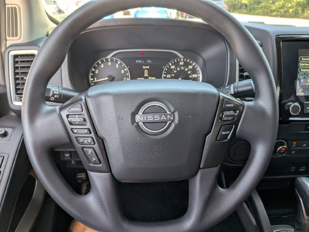 Certified 2024 Nissan Frontier SV w/ Tow Package RWD image 16