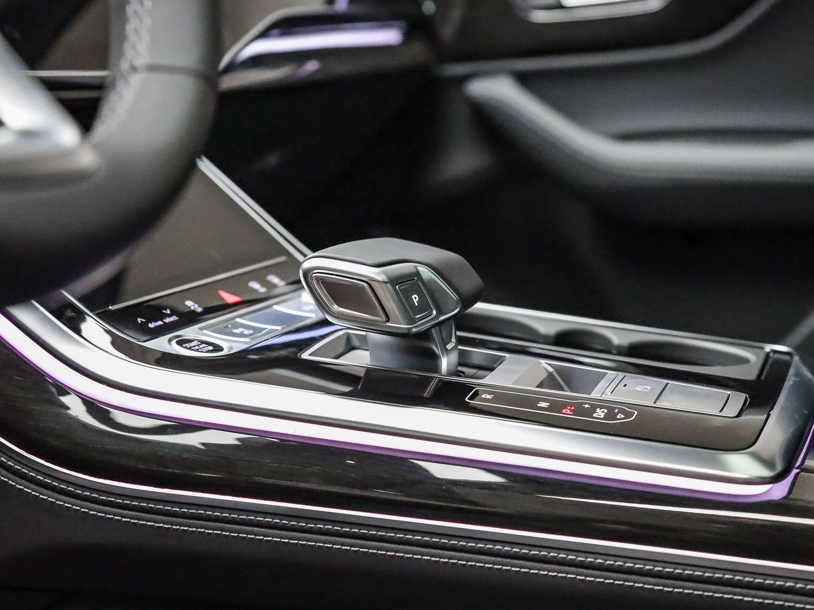 New 2026 Audi Q7 3.0T Premium Plus AWD/4WD image 24
