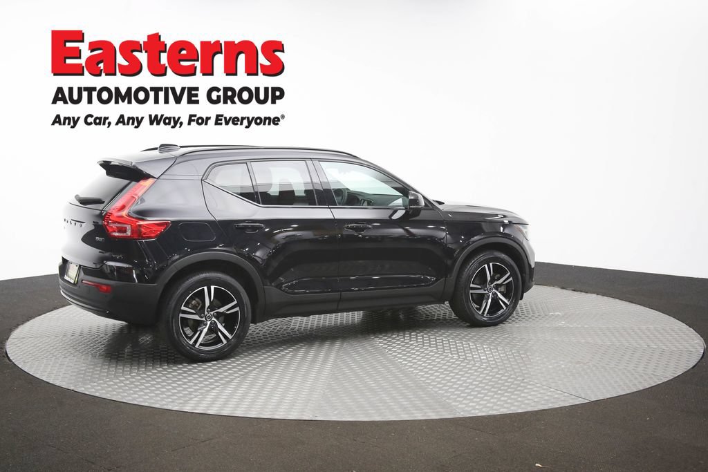 Used 2024 Volvo XC40 B5 Core AWD/4WD image 43