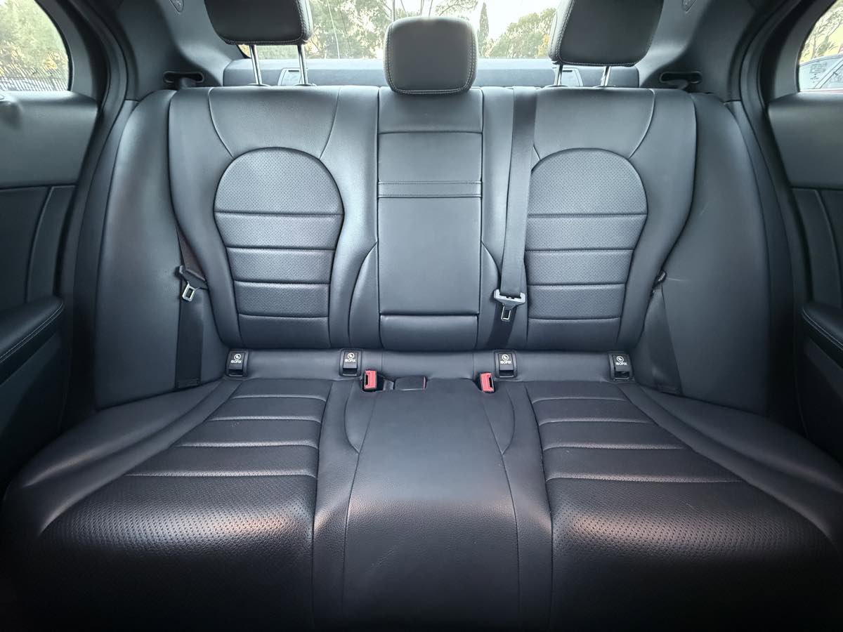 Used 2021 Mercedes-Benz C 300 Sedan image 22