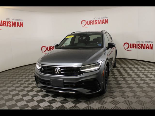Used 2022 Volkswagen Tiguan SE R-Line AWD/4WD image 1