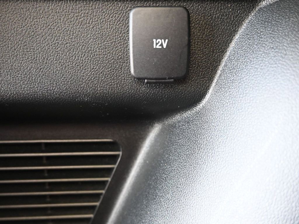 Used 2021 Ford Escape SE image 19