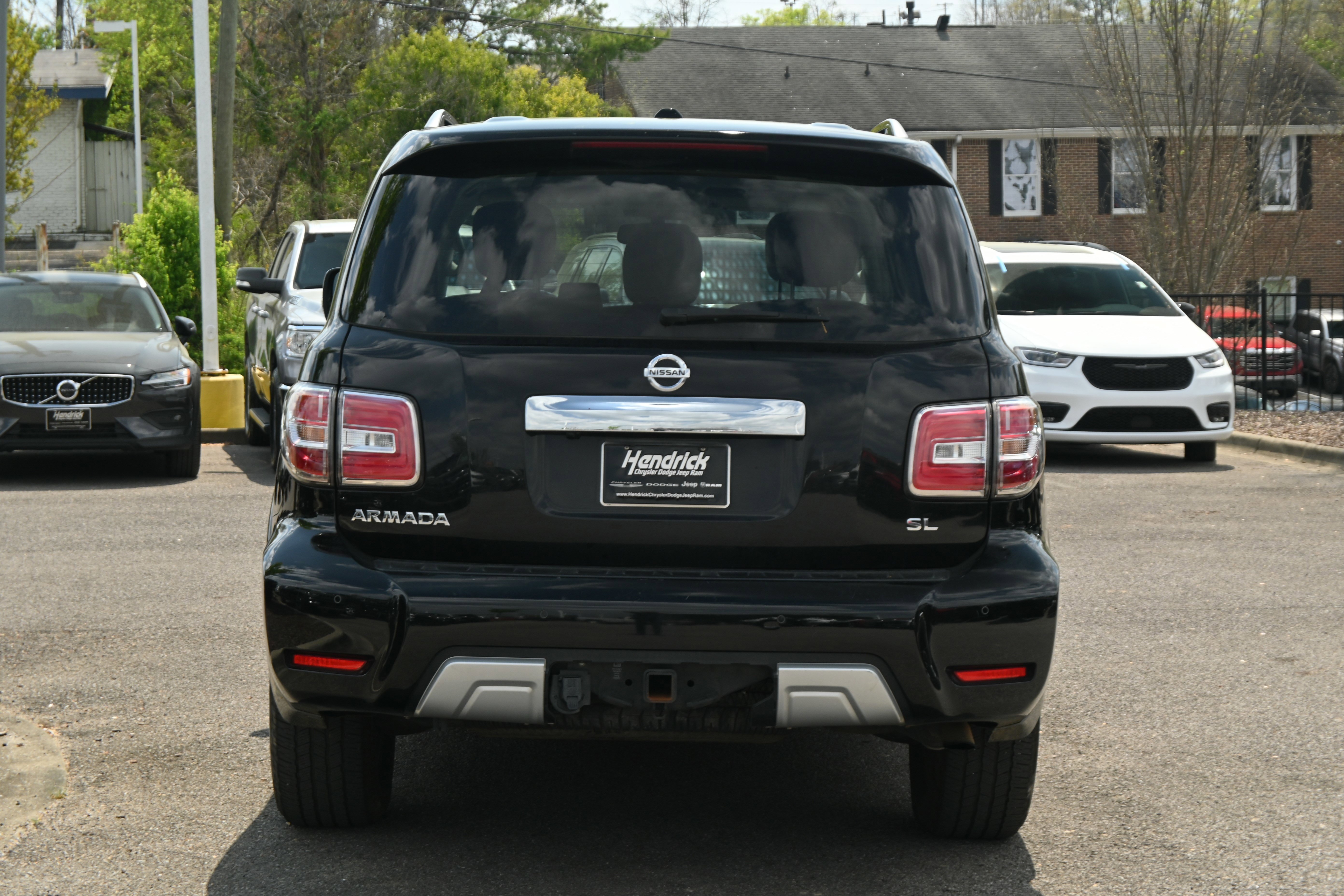 Used 2018 Nissan Armada SL w/ Moonroof Package image 14