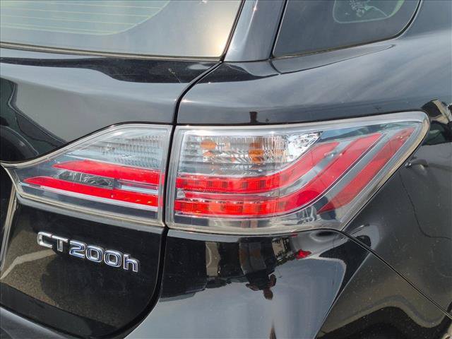 Used 2013 Lexus CT 200h FWD image 11