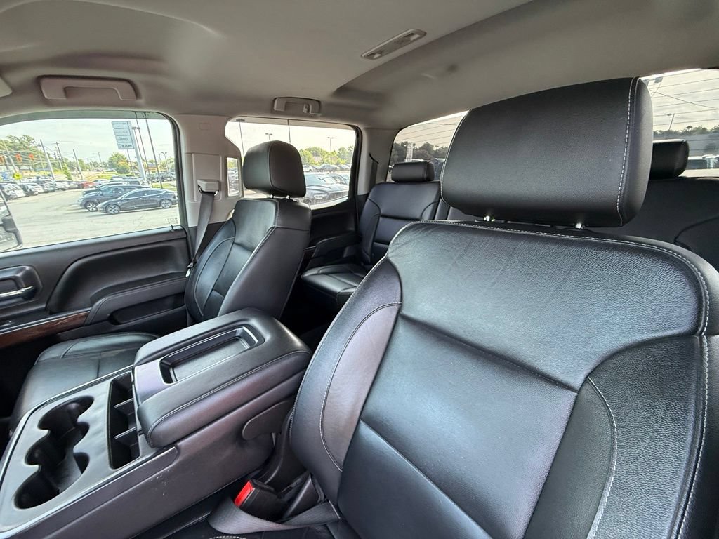 Used 2019 GMC Sierra 2500 SLT w/ Duramax Plus Package AWD/4WD image 14