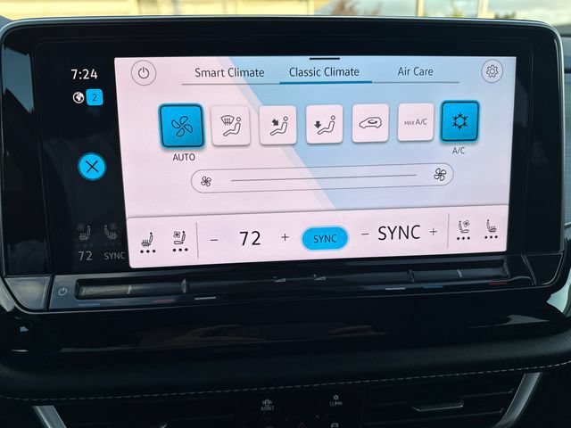 Certified 2024 Volkswagen Atlas Cross Sport SE w/ Panoramic Sunroof Package AWD/4WD image 27