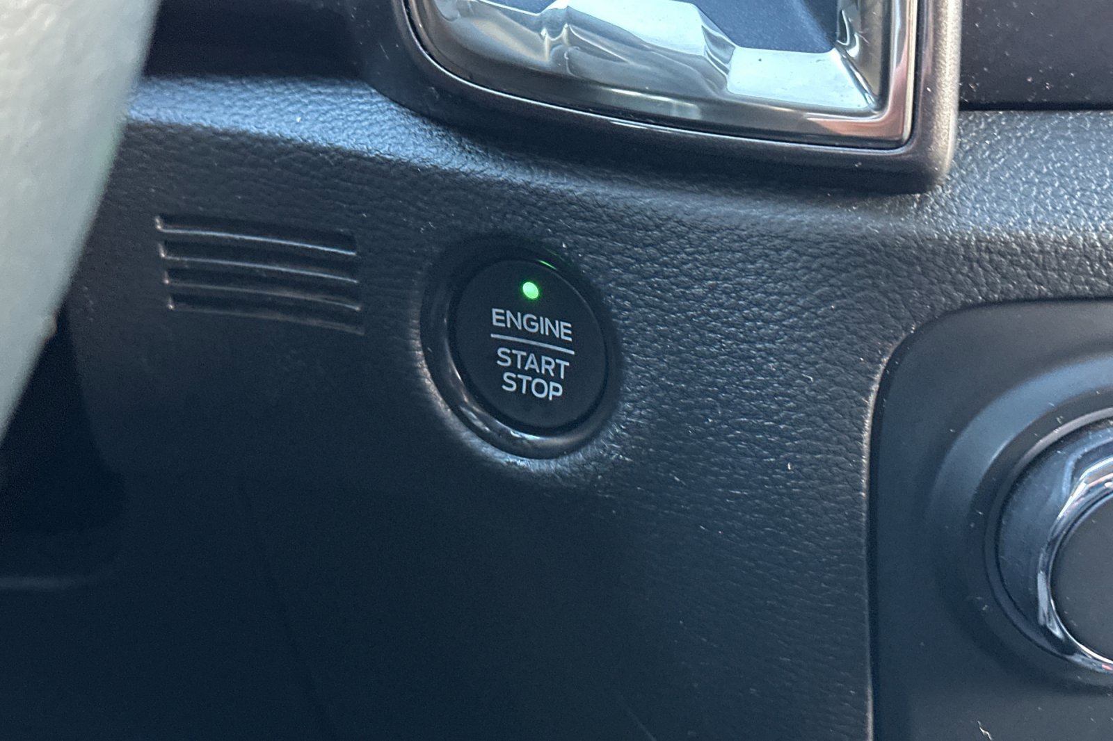 Used 2019 Ford Ranger Lariat w/ Equipment Group 501A Mid image 21