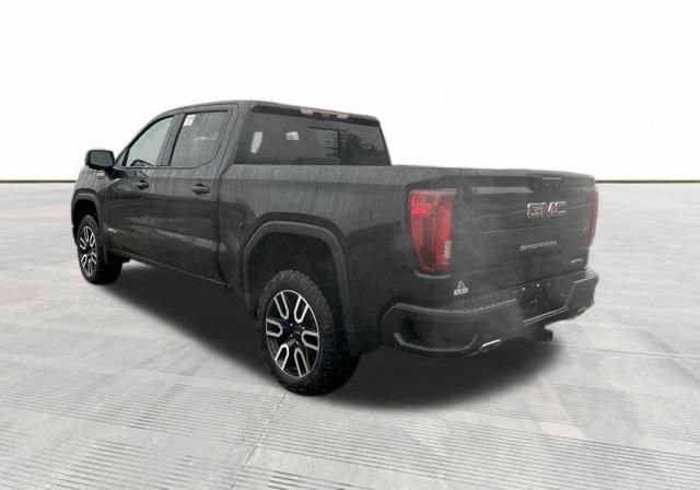 Used 2024 GMC Sierra 1500 AT4 w/ Technology Package image 4