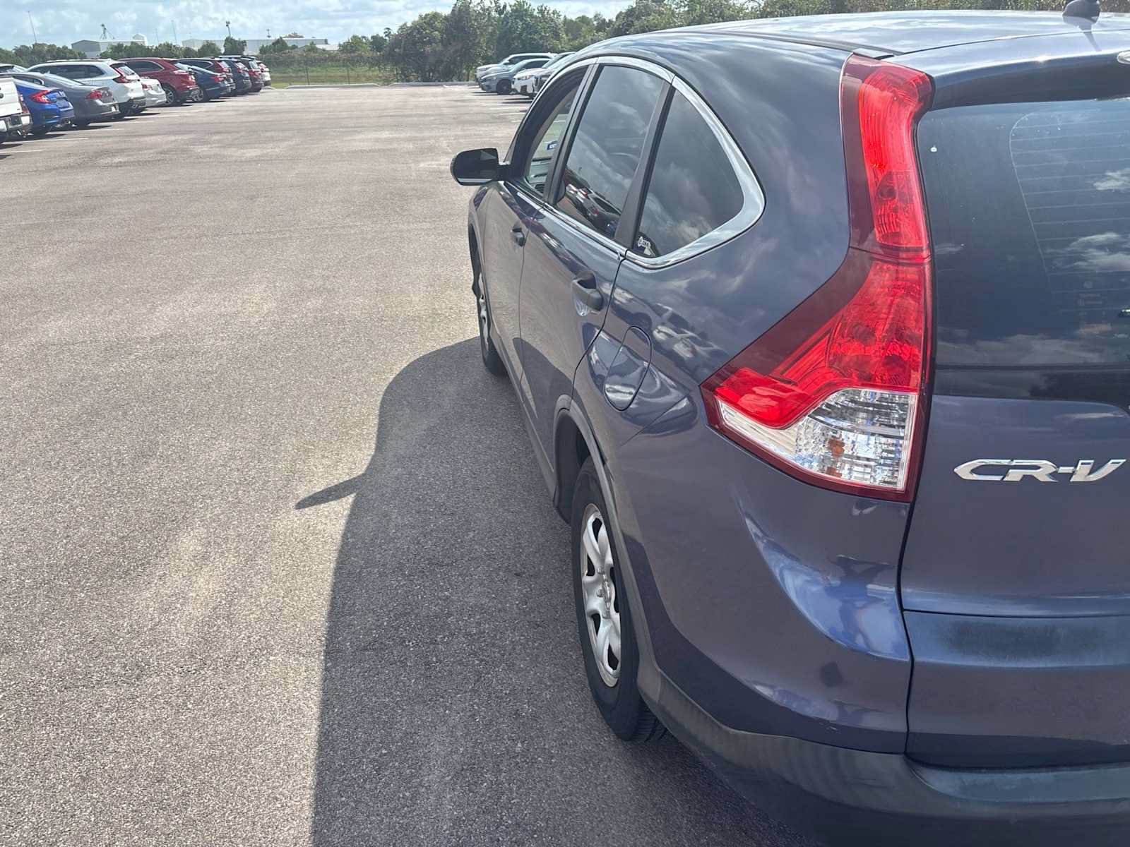 Used 2012 Honda CR-V LX image 2