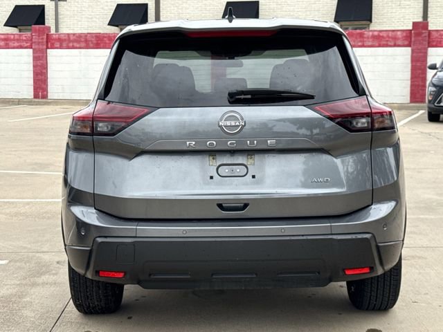 Used 2024 Nissan Rogue S AWD/4WD image 5