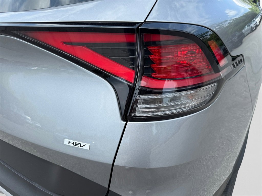 New 2025 Kia Sportage LX image 21