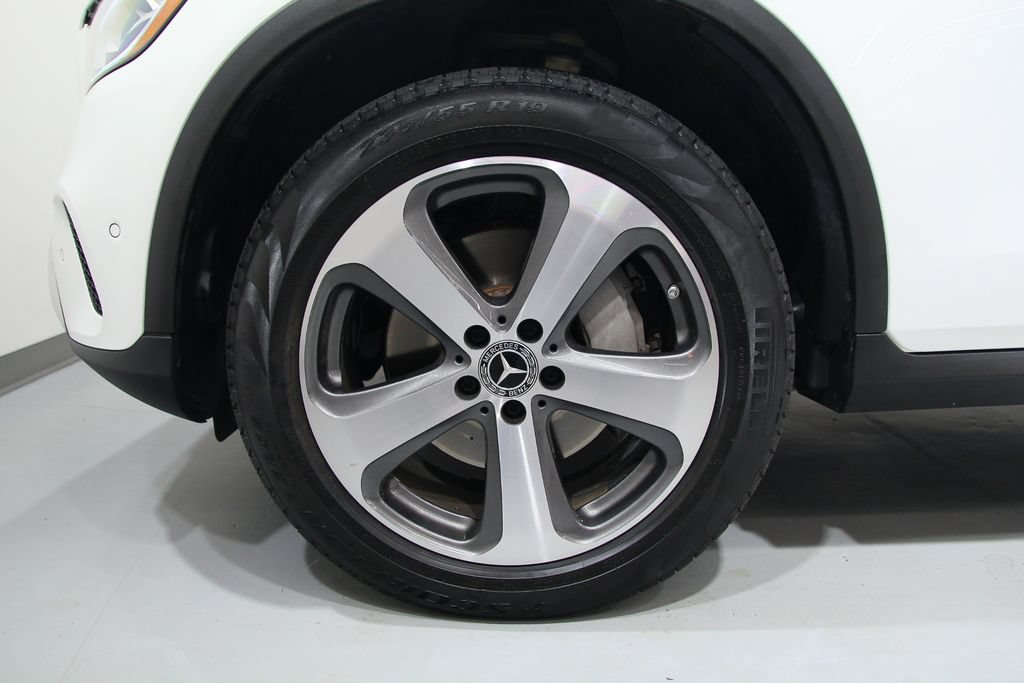 Certified 2023 Mercedes-Benz GLC 300 4MATIC Coupe image 19