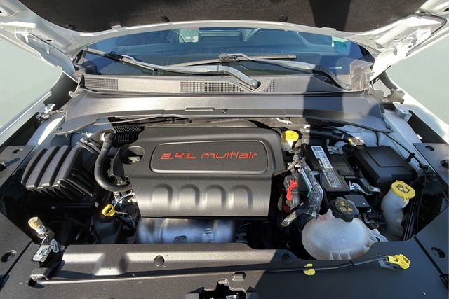 Used 2022 Jeep Compass Trailhawk w/ Trailhawk Elite Group image 37