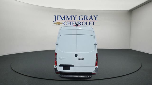 Used 2022 Mercedes-Benz Sprinter 2500 image 4