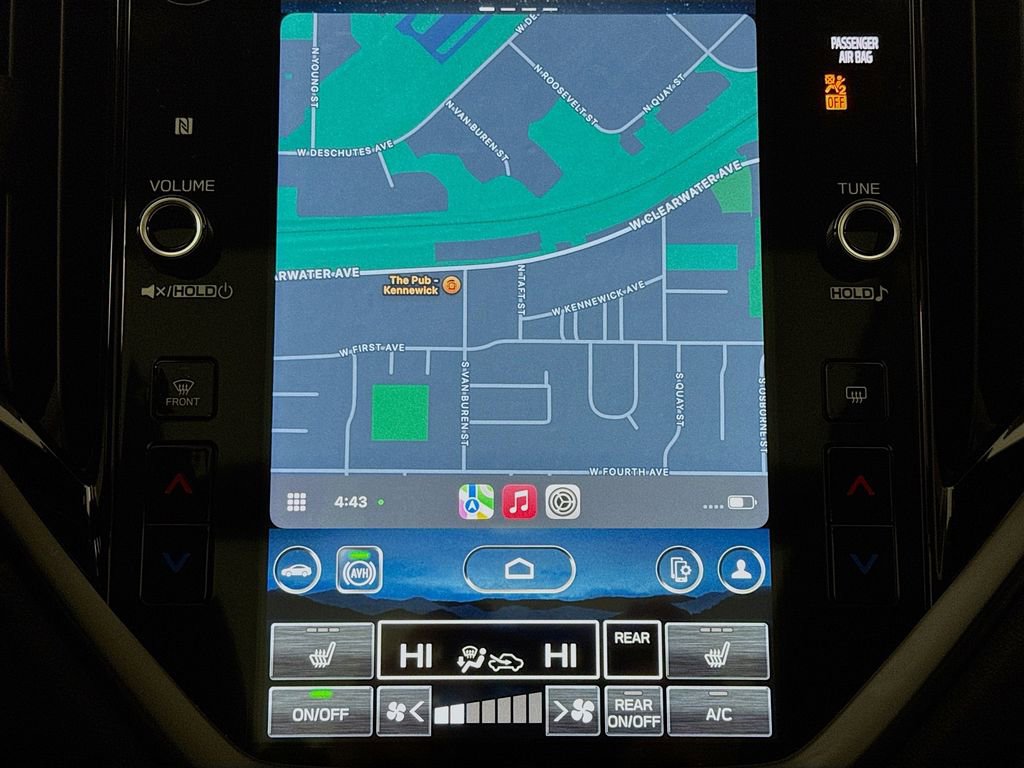 Used 2023 Subaru Ascent Onyx Edition image 12