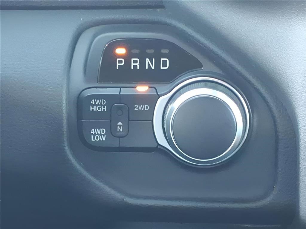 Used 2024 RAM 2500 Big Horn w/ Bed Utility Group image 21