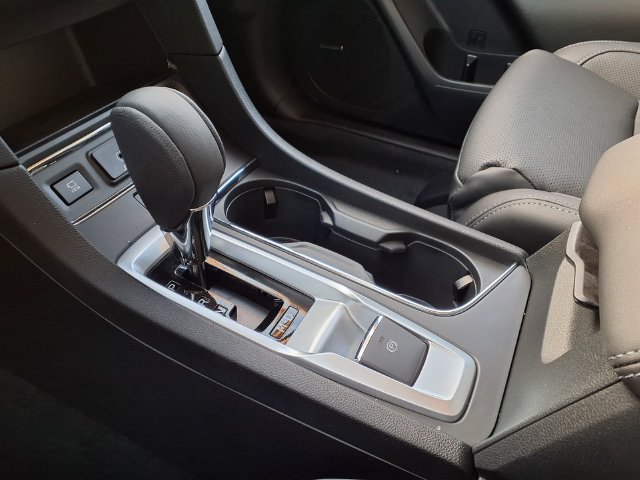 New 2026 Subaru Ascent Limited AWD/4WD image 16