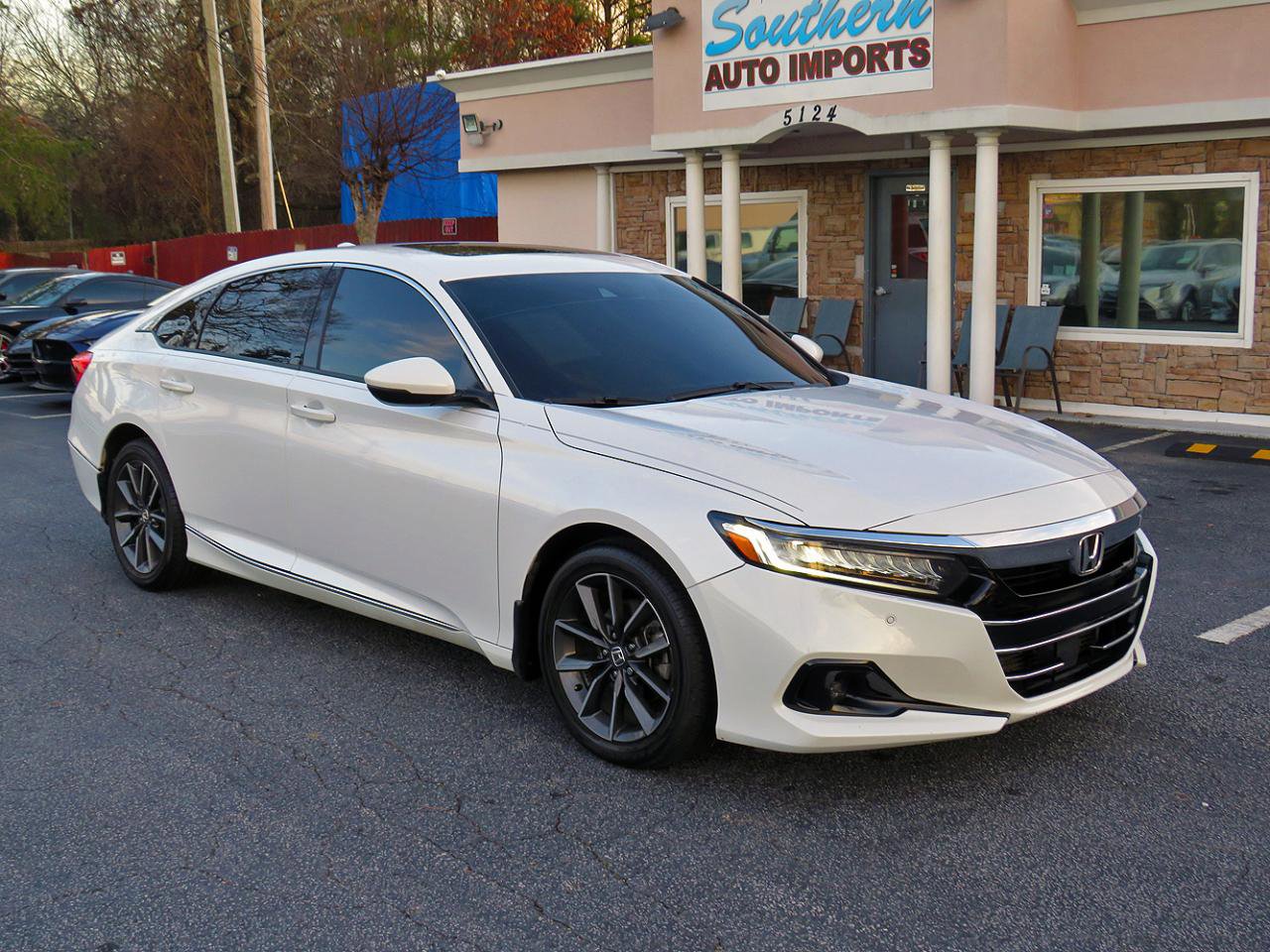 Used 2022 Honda Accord EX-L image 5