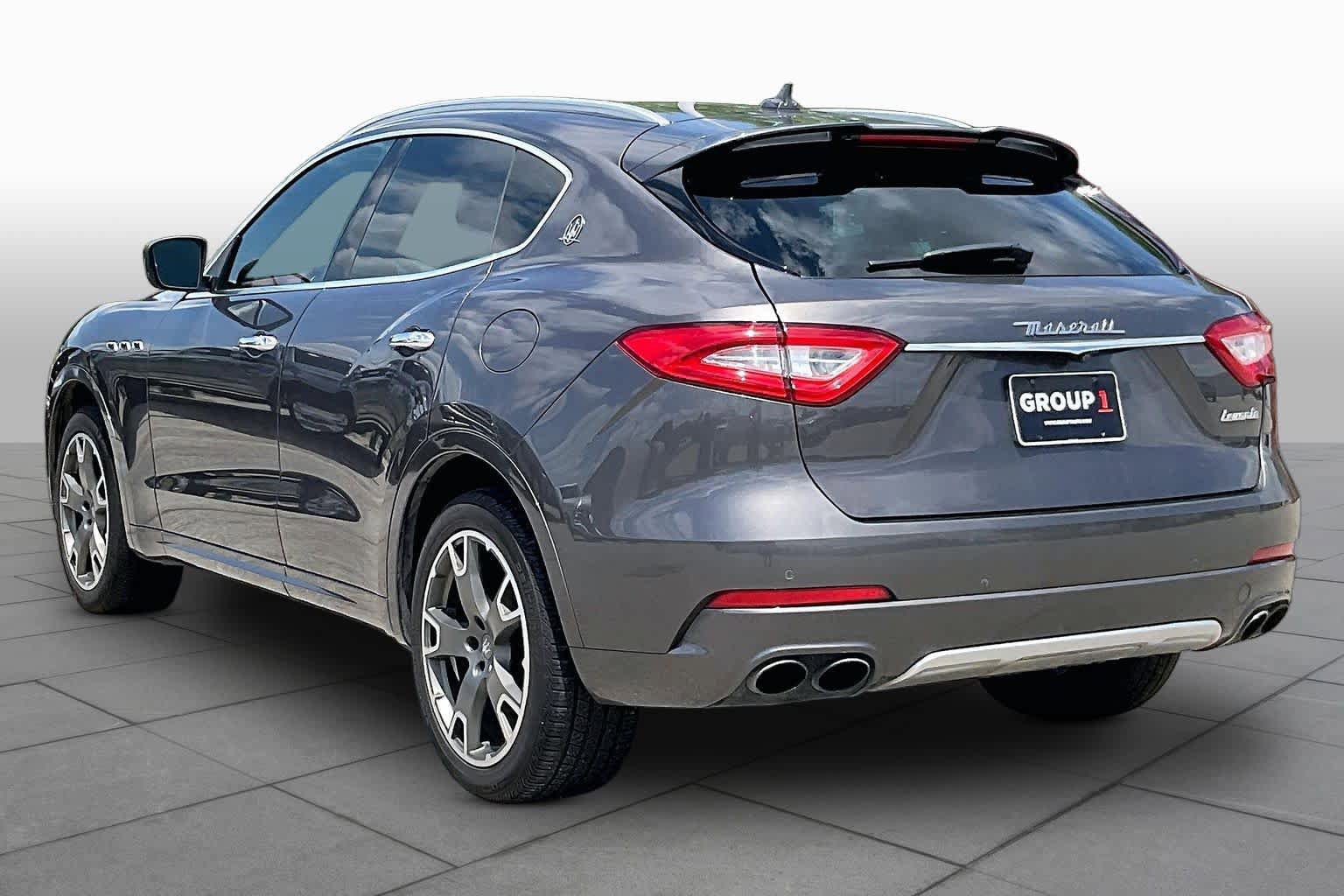 Used 2017 Maserati Levante w/ Sport Package AWD/4WD image 12