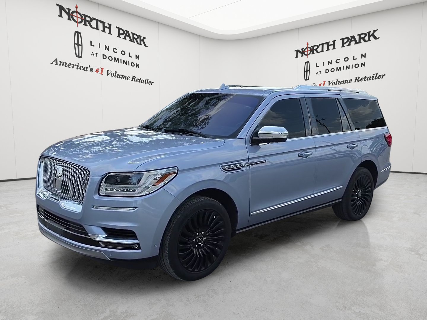 Used 2020 Lincoln Navigator Black Label w/ Cargo Convenience Package