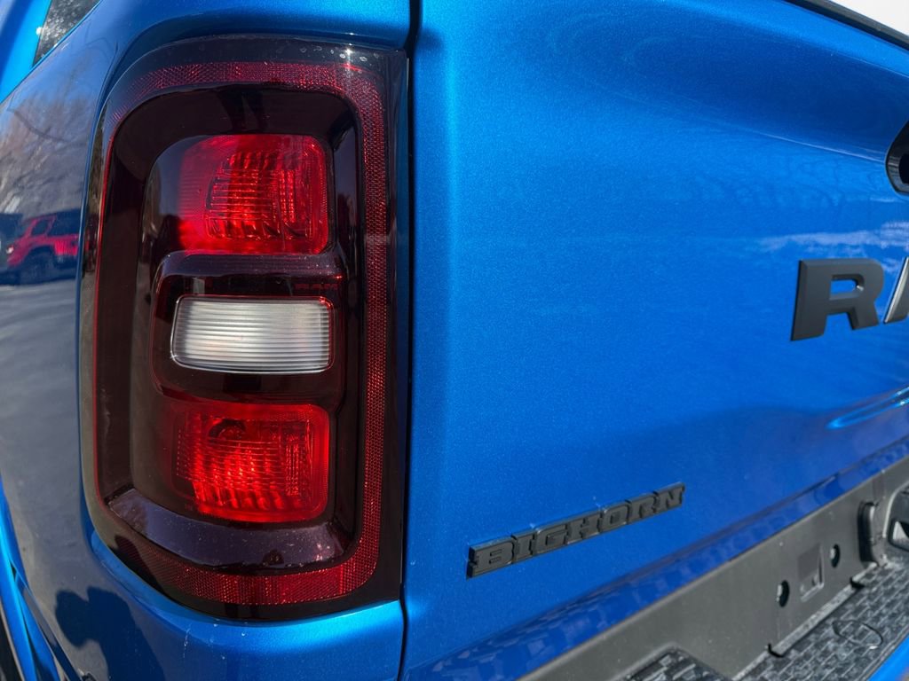 New 2026 RAM 1500 4x4 Crew Cab image 21