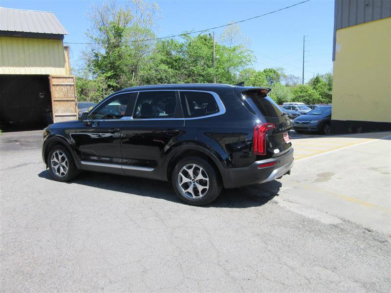 Used 2020 Kia Telluride EX w/ Towing Package image 3