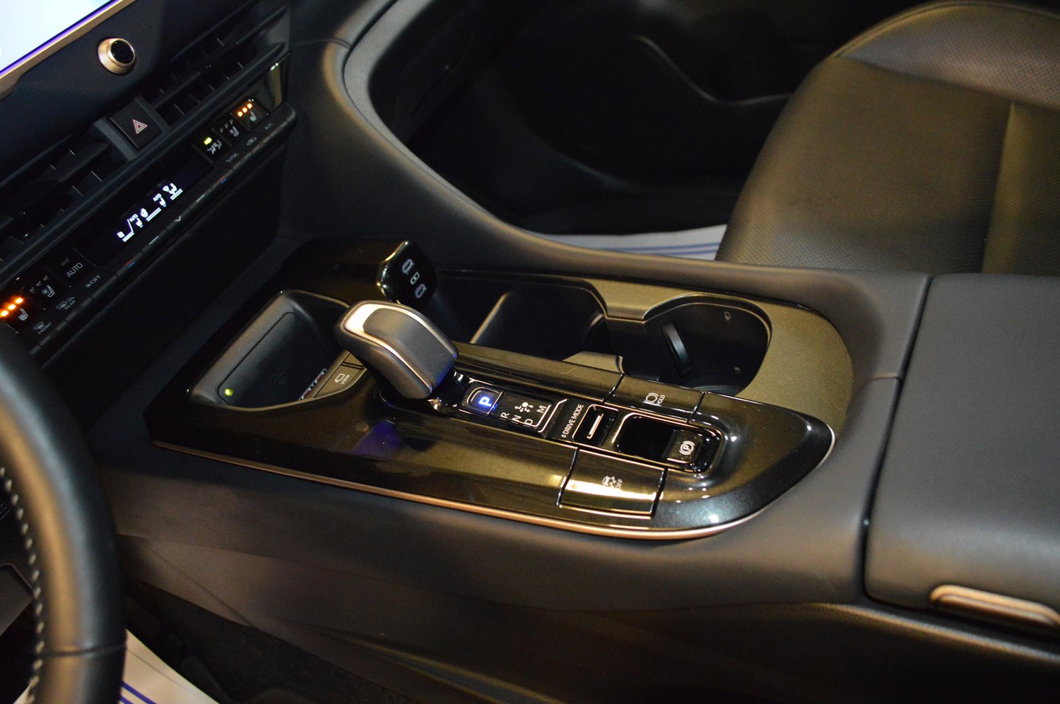 Used 2024 Toyota Crown Platinum image 20