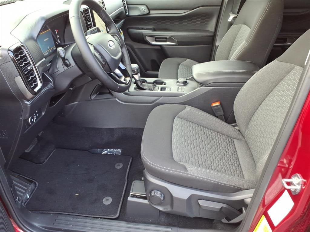New 2025 Ford Ranger XLT w/ Chrome Accent Package image 3