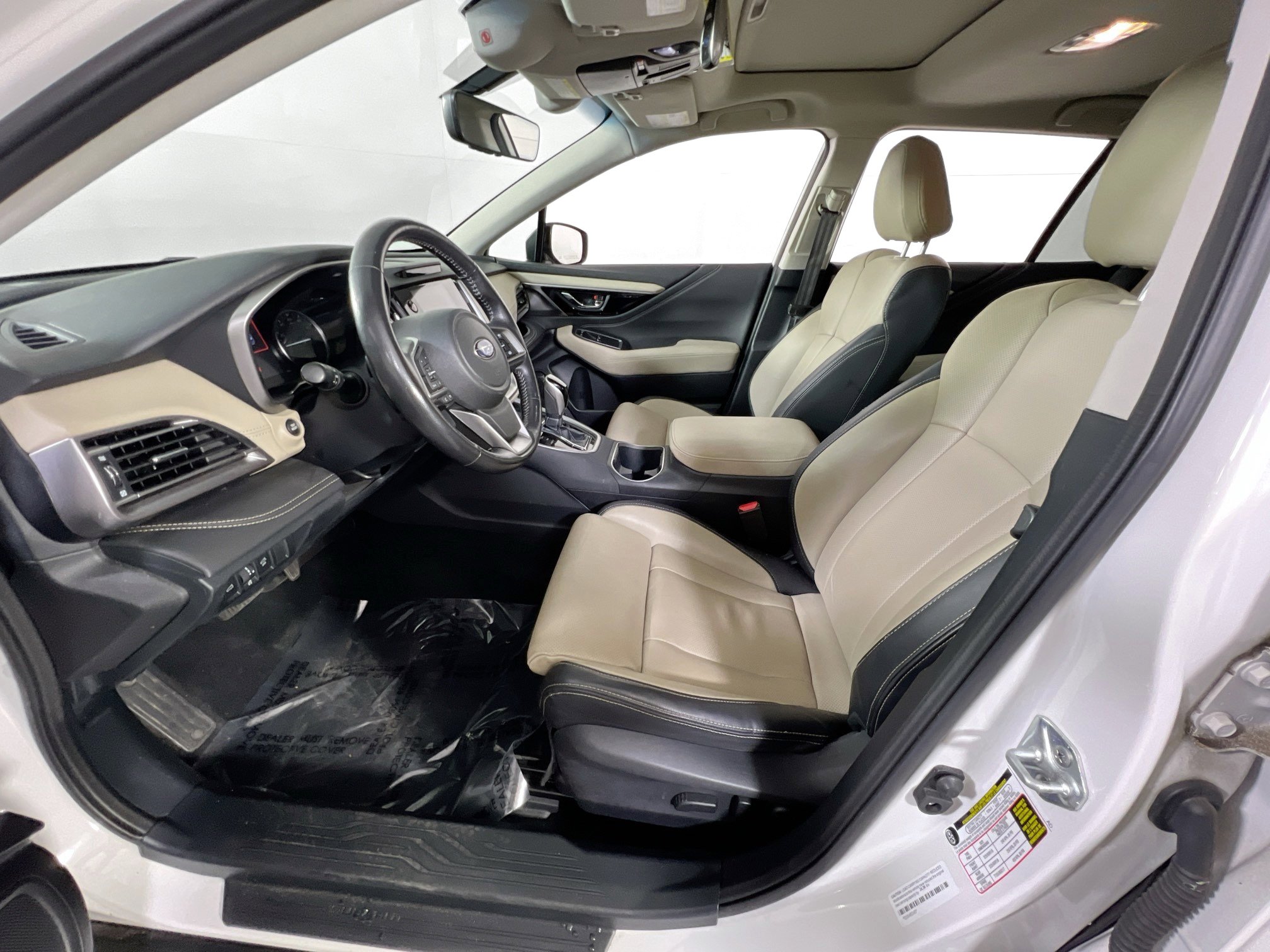Used 2022 Subaru Outback Limited AWD/4WD image 21