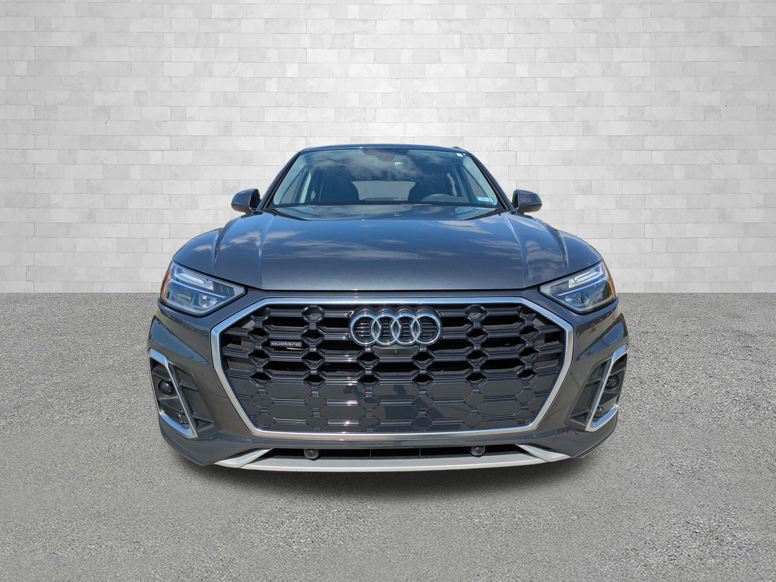 Used 2023 Audi Q5 2.0T Premium Plus w/ Premium Plus Package image 6