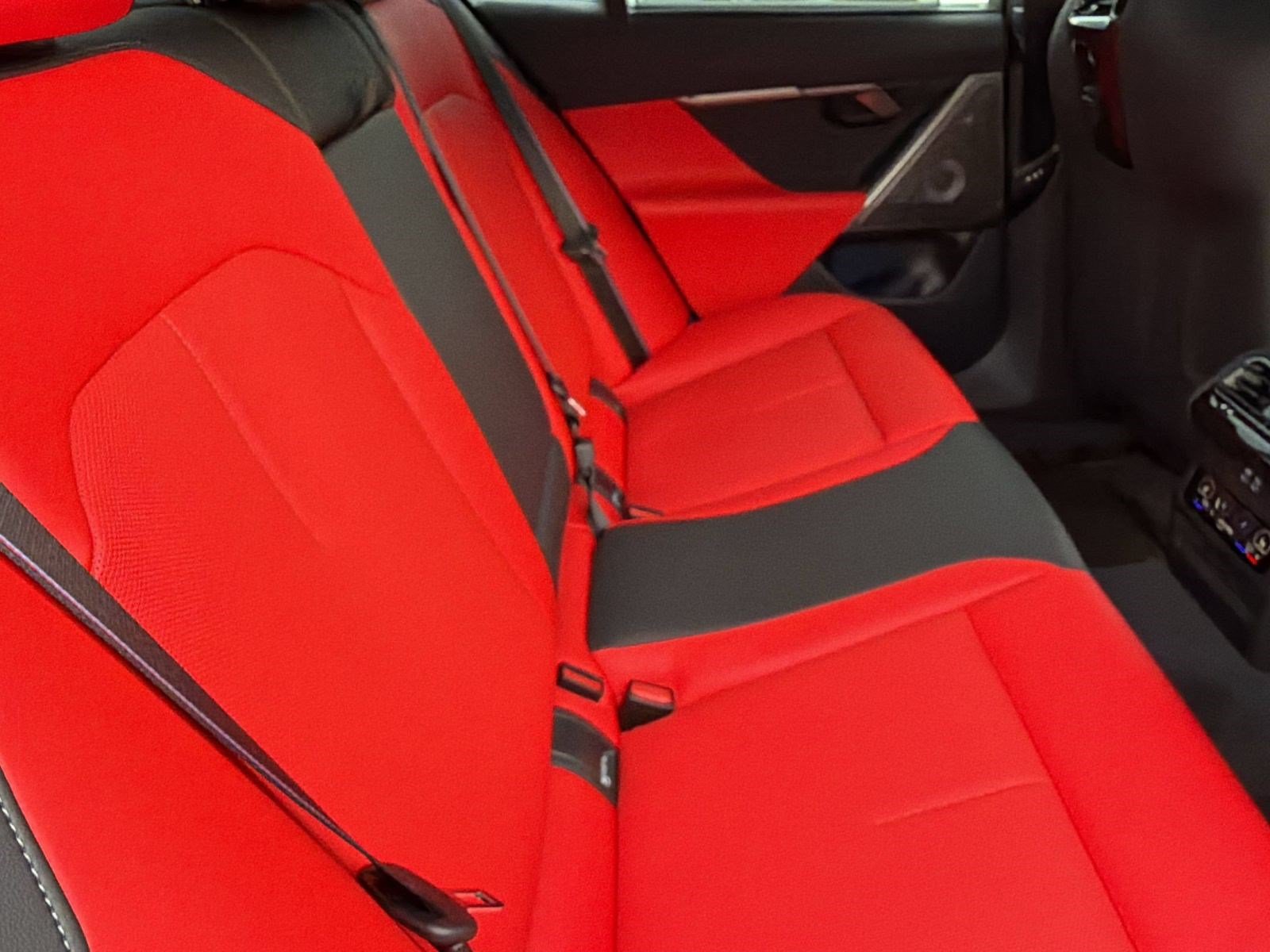 New 2027 BMW M5 w/ Executive Package AWD/4WD image 30