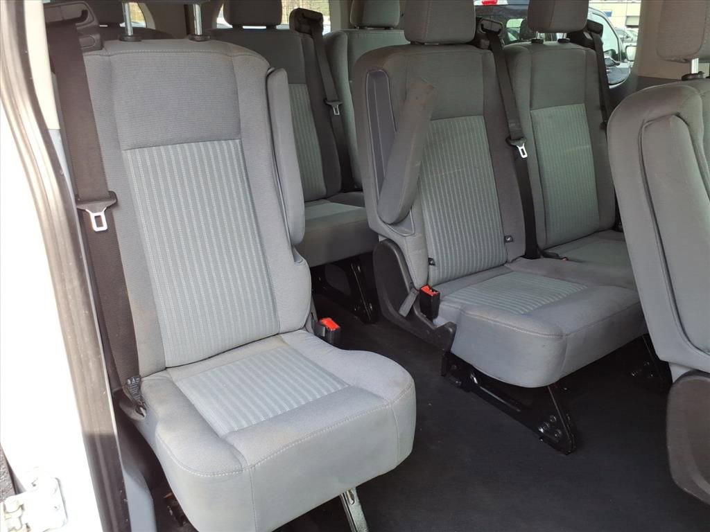 Used 2017 Ford Transit 150 XLT image 11