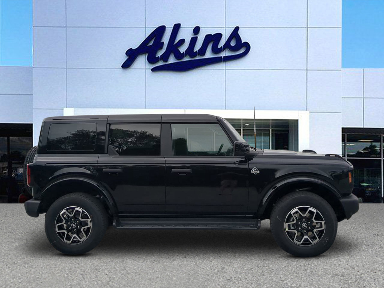 New 2026 Ford Bronco Outer Banks