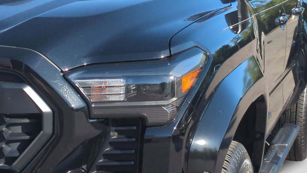 Used 2024 Toyota Tacoma TRD Sport image 25