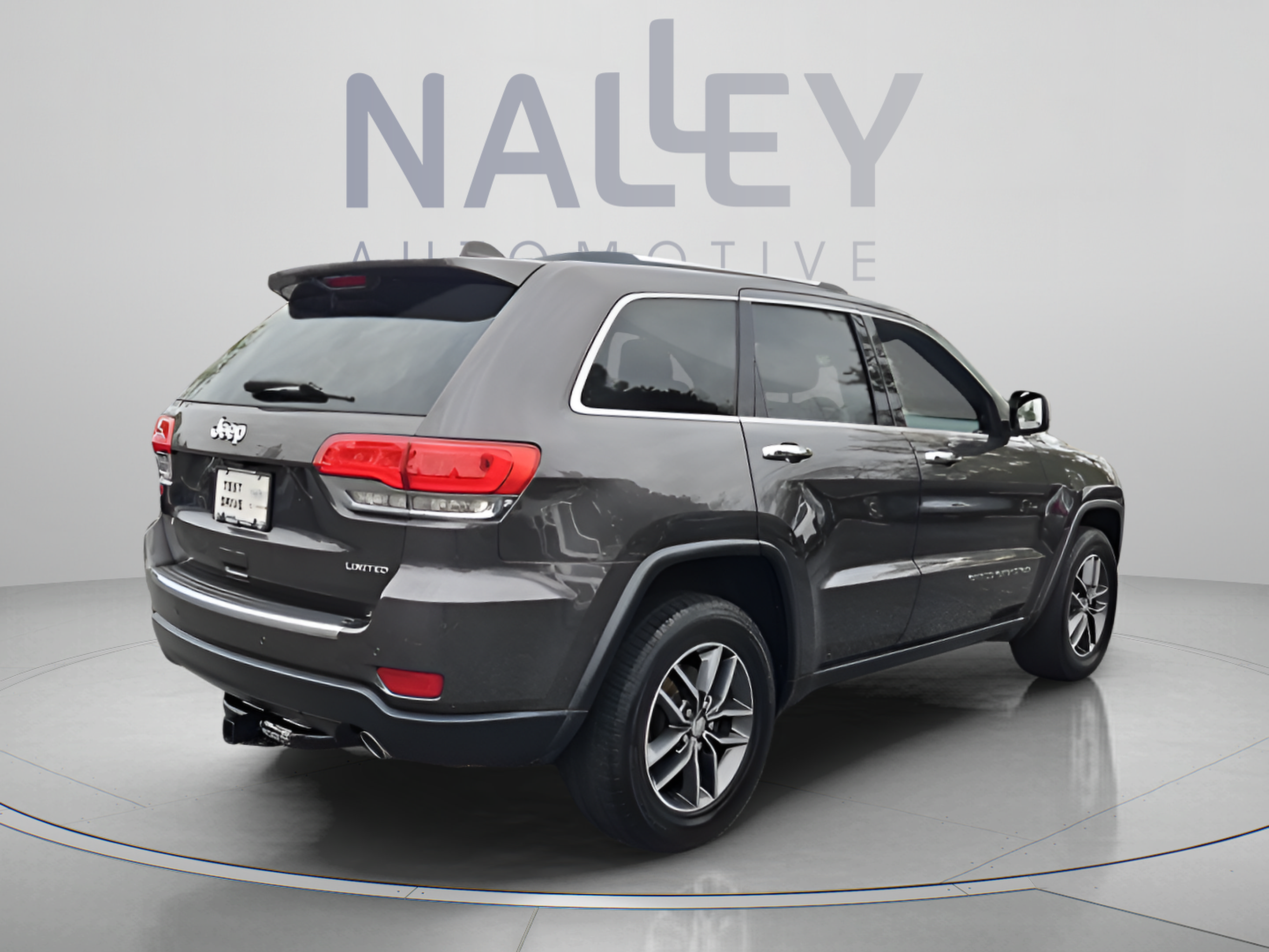 Used 2018 Jeep Grand Cherokee Limited w/ Luxury Group II RWD image 5