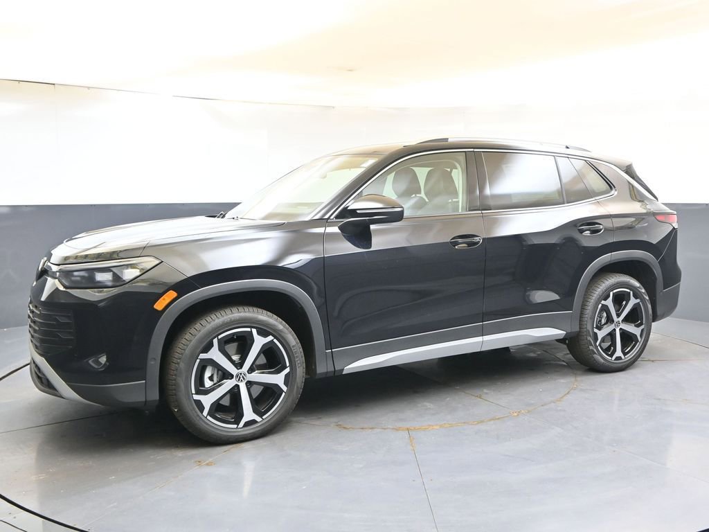 New 2026 Volkswagen Tiguan SE AWD/4WD image 2