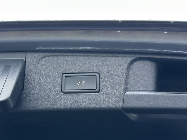 New 2026 Volkswagen Atlas SEL Premium R-Line image 20