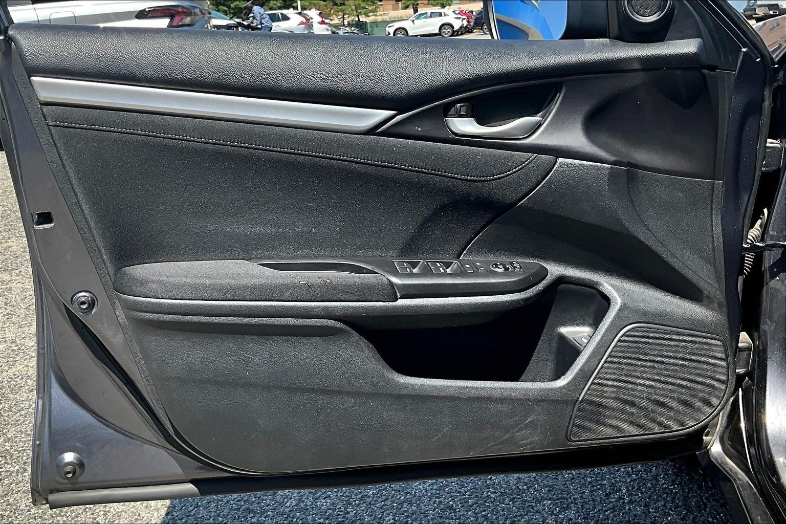 Used 2018 Honda Civic EX-T image 18
