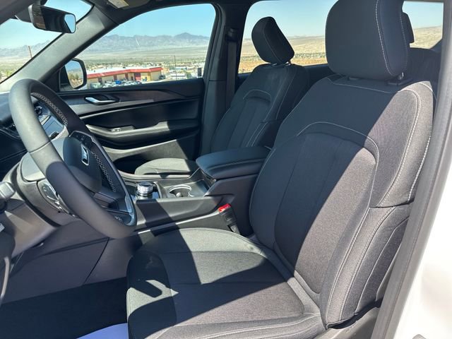 New 2025 Jeep Grand Cherokee L Laredo w/ Luxury Tech Group I image 9